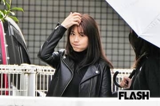 有村架純 “ベッド写真” 投稿”に飛び交うファンの憶測「誰といるの？」キンプリ髙橋海人と交際報道から2年、気になる恋の行方