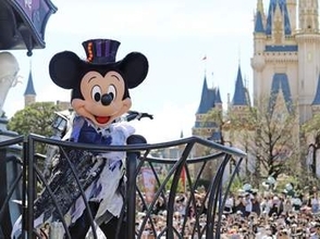 東京ディズニーリゾート、駐車場「4000円」に値上げで「いくら何でもやりすぎ」戸惑いの声…“課金型” 化に “夢の国” 離れの懸念も