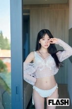 堀未央奈、30歳という節目の写真集「そのときの自分を切り抜いた、名刺のようなもの」