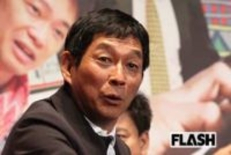 『さんまのお笑い向上委員会』“グダグダ進行”の生放送に賛否…恒例『明石家サンタ』復活を望む声も