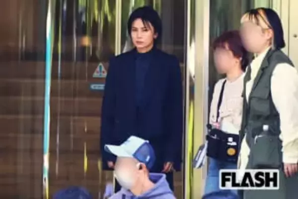 【無表情態度が物議】柴咲コウ　川口春奈と歩いたレッドカーペットで冷ややかな空気…“不仲説”まで浮上した役柄の関係性とは