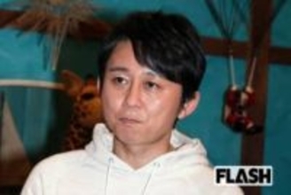 有吉弘行「aespa」紅白初パフォーマンスに見せた “硬い表情” が波紋…“戦後復興” 企画後の歌唱で際立つ「きのこ雲騒動」余波