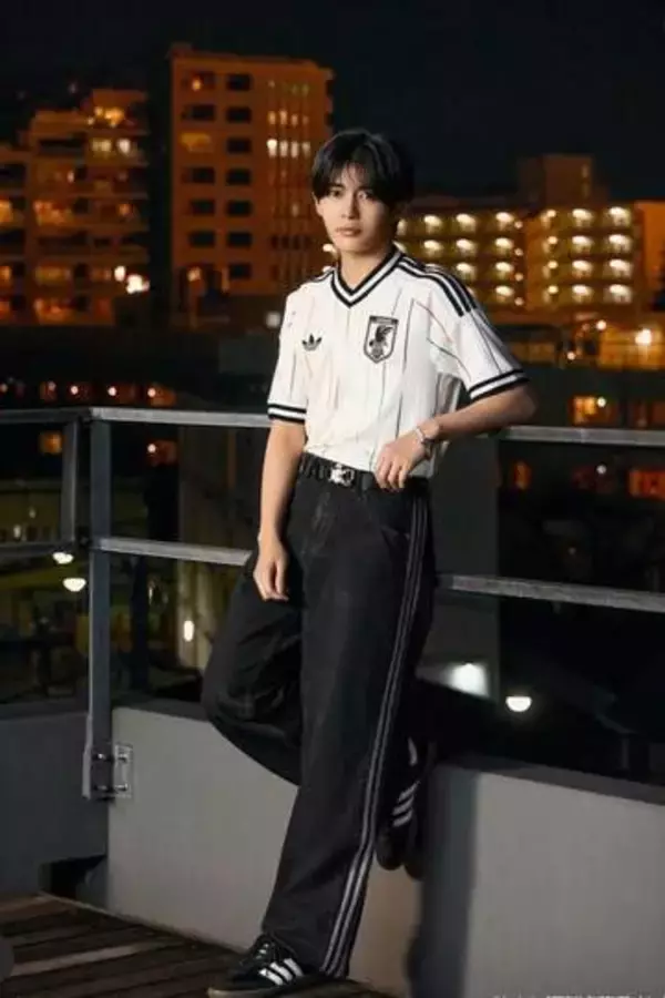 なにわ男子・長尾謙杜、熱愛報道後初の生放送で“異変”の指摘相次ぐ…デビュー5周年のパフォーマンス披露も「覇気ない」ファン落胆