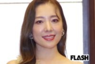 平原綾香、玉置浩二と「ギュッとハグ」密着ショット披露…亡き父めぐる幼少期からの親交にファン感動