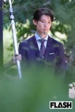 【スーツで撮影】Snow Man・向井康二　大ブレイクも多忙すぎた2025年…目黒蓮の“二の舞”を心配する声も