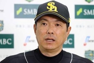 ドラフト「24人指名」のホークス、14選手「戦力外通告」に入り混じるファンの嘆きと納得…退団後のフォローは球界随一