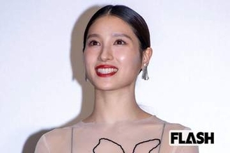 土屋太鳳、姉・炎伽、弟・神葉との3ショットに「美形すぎ」ファン歓喜…個性的な3姉弟 “まったく異なる名前の由来” とは