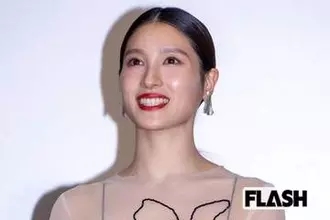 土屋太鳳、姉・炎伽、弟・神葉との3ショットに「美形すぎ」ファン歓喜…個性的な3姉弟 “まったく異なる名前の由来” とは
