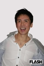 郷ひろみ　最愛の母の死去を報告　誕生日にはツーショット披露の仲良しぶり　ファンの間に広がる悲しみ