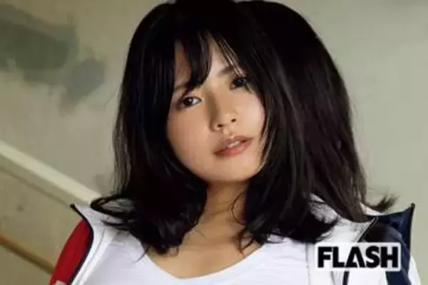 宮越虹海「日本一えっちな幼なじみ」がヌードで魅せた