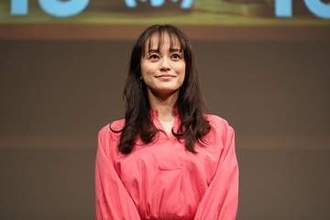 牧瀬里穂『旅サラダ』久々出演で「若過ぎんか」近影に集まる驚き　夫の企業上場で“資産600億円”セレブ妻に