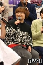 近藤春菜、貫禄の「成人式写真」を投稿後「ステラおばさん」も振袖姿に激変！「春菜化」指摘でSNS大喜利状態