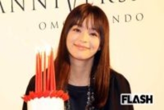 加藤ローサ　くるくるパーマのイメチェン姿に「痩せた？」「ますますきれいに」大反響…離婚経て勢いづく芸能活動
