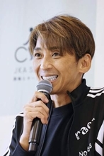 元SMAP・森且行、レース優勝のオフショットで見せた“アイテム”に「どれだけSMAP好きなの」ファン感涙