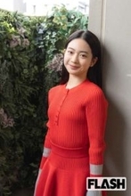 白鳥玉季、ロケの “相棒” はサンタからもらった一眼レフ…『どうする家康』茶々役で注目集め、最新映画では人生初の金髪に