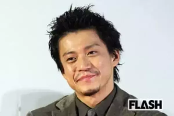 小栗旬『豊臣兄弟!』織田信長の主人公たちとの“声のトーン差”が思わぬ波紋「ボリュームどこに合わせれば」悩む視聴者