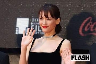 【SixTONES冠番組で異変】綾瀬はるか、主演映画の予告から “全カット” の波紋…浜辺美波は “公開顔合わせ” で「STARTO熱愛女優」に分かれた扱い