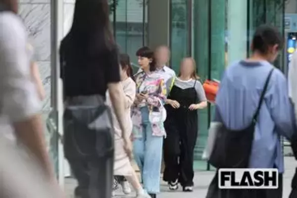 大地真央、ピンクとグリーンの“モヒカンヘア”強烈写真にファン驚き…70代なっても変わらぬビジュアルで引っ張りだこ