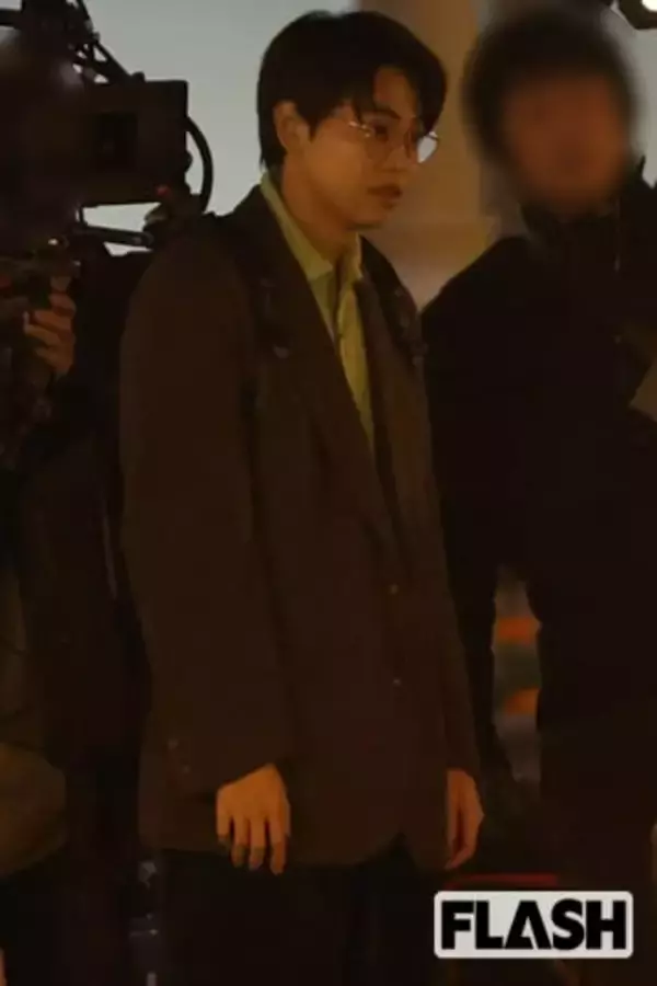 兄・菅田将暉譲りの現場サービス…菅生新樹、主演ドラマでの“真剣ロケ姿”豪華差し入れで示す座長の自覚