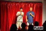 「【独占密着】TKO　タイで9カ月ぶり復活ライブは超満員！ パワハラ・投資トラブルを乗り越えたコンビの「熟年夫婦」の絆とは」の画像1