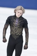 フィギュア絶対王者マリニン、衝撃の8位…“コーチの父”が「慰めゼロ」の絶望ポーズで世界中から非難殺到