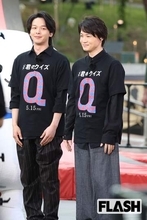 神木隆之介＆中村倫也、赤坂に降臨してファン歓喜！『君のクイズ』番宣で見せた “神対応” とは