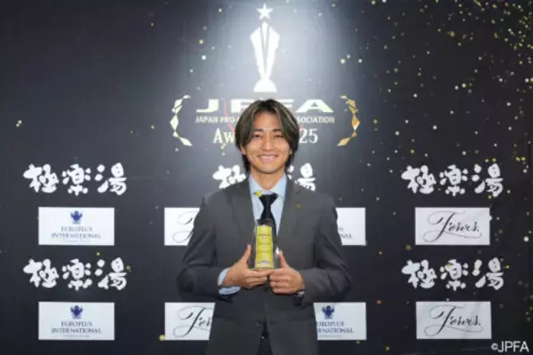 「あのレベルのGKは初めて見た」小泉佳穂、J1MVP受賞の早川友基に感嘆「彼一人で勝ち点をいくつ取ったのか」