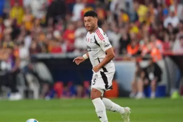 未所属の元イングランド代表MF、古巣アーセナルでトレーニング中…国内クラブ加入が目標か