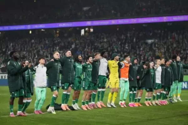 菅原由勢が2得点に関与！　ブレーメンは終盤の2発でヴォルフスブルクに逆転勝利