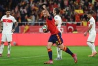 オヤルサバル、スペイン代表“105年の歴史”で史上初の快挙！　9試合連続での得点関与を達成