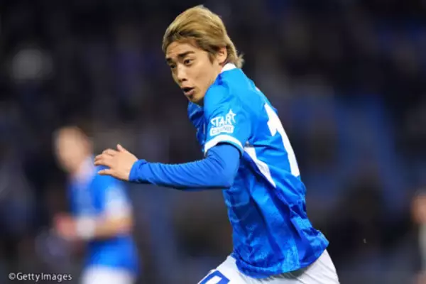 伊東純也が右サイドで躍動！　カットインからの左足＆ピンポイントクロスで1G1A