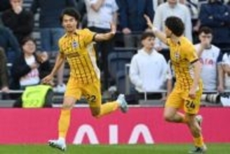 三笘薫の負傷交代は「足がつっただけ」…次戦も出場可能、ブライトン指揮官が説明