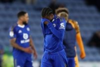 奇跡のプレミア制覇から10年…3部降格のレスター会長が謝罪「責任は私にある」