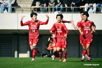 前回大会準Vの流通経済大柏、プレミア復帰の米子北を3発粉砕！　東京V内定の大藤颯太はPKを沈める