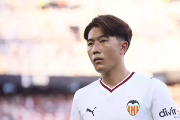 現地大手紙が予想！　バレンシア加入の佐藤龍之介、開幕スタメン濃厚…一方で就労ビザ取得が間に合うかが懸念材料