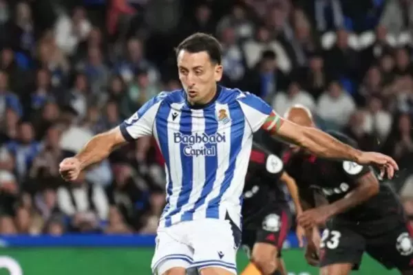 久保建英所属のソシエダに大打撃…エースで主将の“10番”オヤルサバルが負傷、年内の公式戦を欠場へ