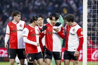 上田綺世の幻弾＆渡辺剛が負傷交代も…フェイエノールトがヘラクレスに4発快勝で2位キープ