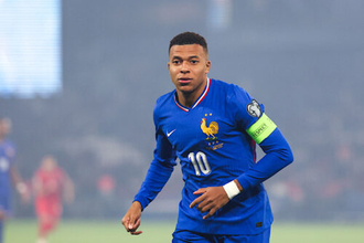 フランス代表から負傷離脱のエンバペだが…来週のリーグ戦は出場可能か、現地紙は足首の状態に「安堵」