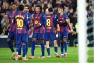 “MSN”時代に迫る好記録！…圧倒的破壊力を誇るフリック・バルサ、年間60試合で169得点を記録