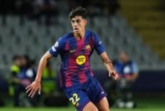 停滞したバルサを蘇らせたのは18歳のピボーテ！　フリック監督も絶賛「後半の活躍は圧巻だった」