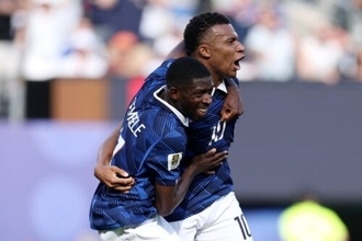W杯史上最高のコンビ？…エンバペ＆デンベレ、今大会は2人の連携からすでに4ゴール記録