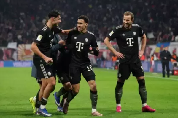 バイエルンの“至宝”ムシアラが待望の帰還！　復帰戦でさっそくアシスト「ポジティブなエネルギーをくれる」