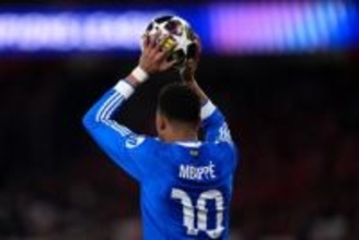 スローインとゴールキックに5秒間の時間制限？…ワールドカップで新ルール導入の可能性か