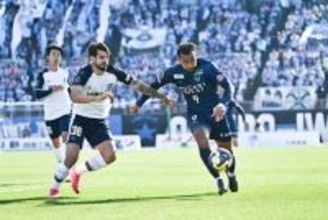 徳島、5年ぶりのJ1昇格に王手！　FWトニー・アンデルソンが値千金の“同点弾”