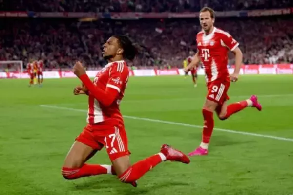 今季初の“デア・クラシカー”は首位バイエルンが制す！　2位ドルトムントは1点差に迫るもあと一歩及ばず