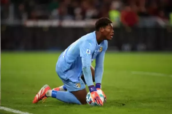 日本代表GK鈴木彩艶、約3カ月離脱の可能性…左手骨折で復帰は来年2～3月の見込みか