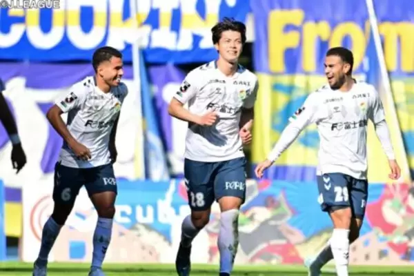 千葉が17年ぶりJ1復帰へ意地の勝利！　J2の自動昇格争いは最終節で決着へ