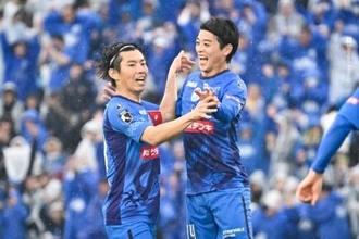 リーグ初の“茨城ダービー”、水戸が金星目前で痛恨失点も…PK戦を制して首位・鹿島の8連勝阻止