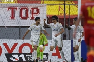 町田が2連勝で首位キープ！　名古屋を敵地で撃破…唯一の無敗チームに