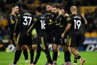 B・フェルナンデスが2ゴール1アシスト！　マンU、最下位ウルブスに完勝で6位浮上